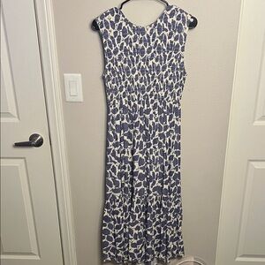Treasure & Bond Smocked Sleeveless Midi Dress